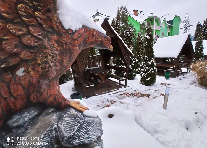 славутич 酒店 波利亚纳