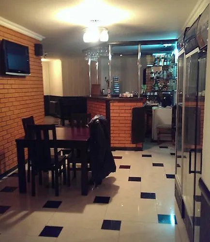 славутич * 波利亚纳