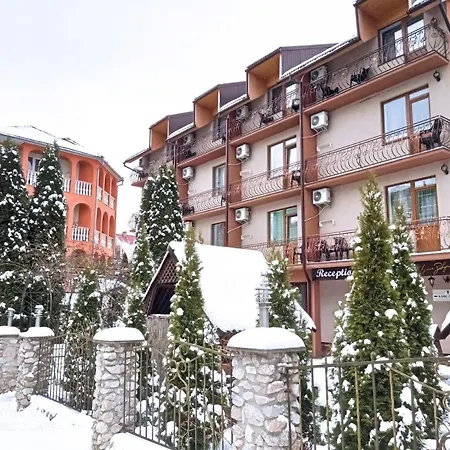 Otel славутич Polyana (Transcarpathia)